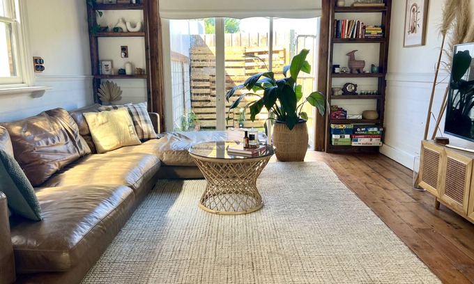 Lilydale House | Pet-Friendly Retreat at The Heritage Yarra Valley, Rated 10/10