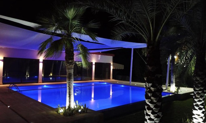 Khatt House | Experience The Hide: Pet Friendly Retreat with Pool Access