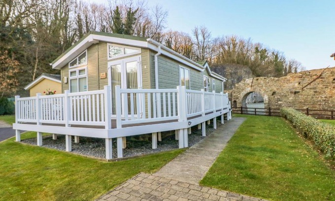 Narberth House | Discover The Hideaway: A Pet-Friendly 4-Star Retreat