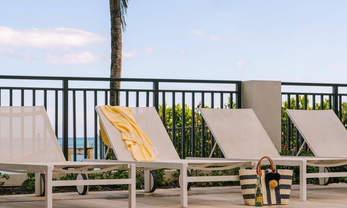 Hillsboro Beach Apartment | Relax at The Hillsboro by Sonder | Double Queen Room Awaits