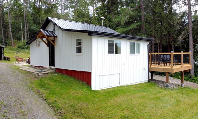 Katrine Cottage | The Hilltop Hideout - Unwind in Style