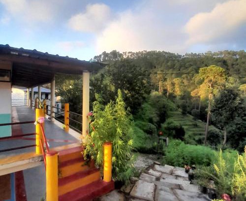 Almora House | Pet-Friendly Getaway at The Himalayan Heaven Home Stay