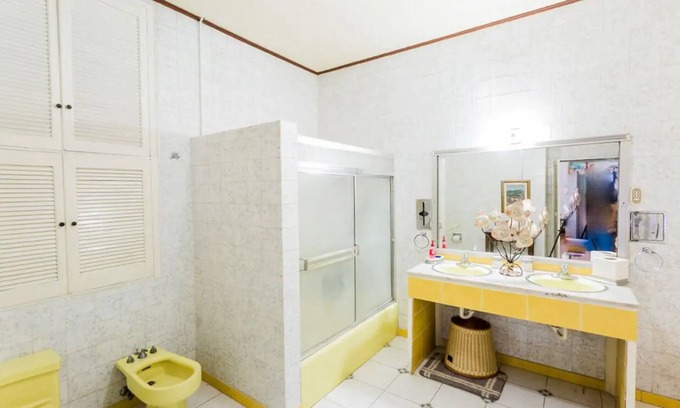 Granada House | The Historic Castillo San Miguel