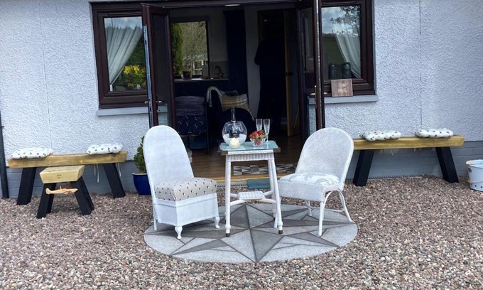 Murthly Apartment | Discover The Hive at Seonaidbheag - Guest Rated 9.6/10
