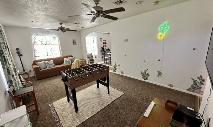 Yuma House | Cozy Retreat Near I-8 with Pool & Breakfast, Rated 9.8