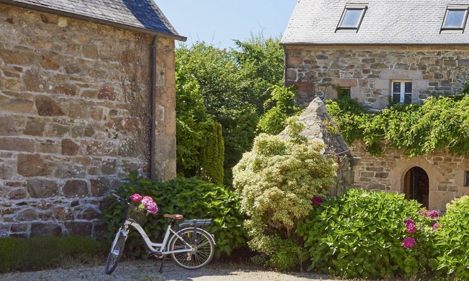 Saint-Quay-Perros House | Discover Eugenie's Haven: Comfort & Oceanfront Bliss