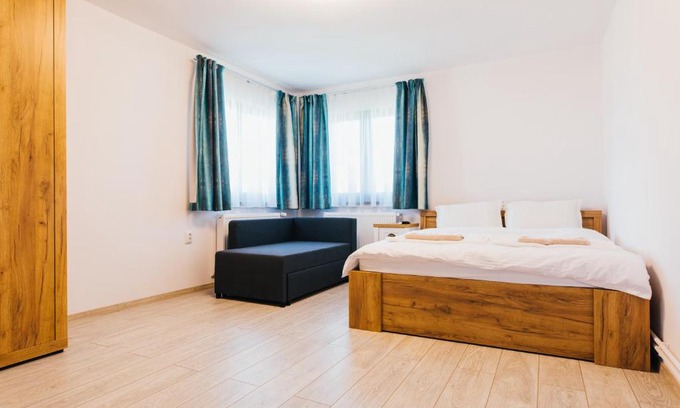 Gheorgheni Apartment | Guest Rated: The Home Sweet Home with Kitchen & Child Care