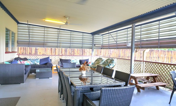 Kurrimine Beach House | Idyllic Hopeful Hut - Pet-Friendly Beach House Retreat