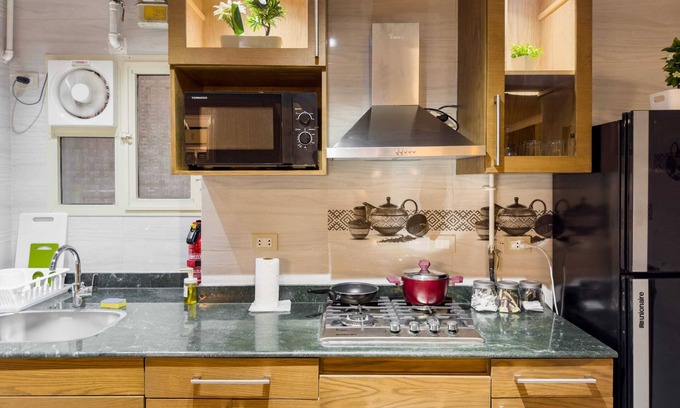 Heliopolis Apartment | The Hospitable 2bdr Apt. 5 min From CAI Airport