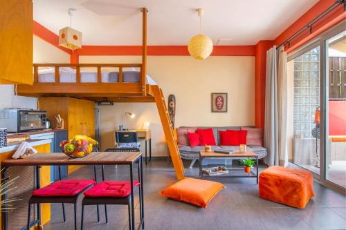 Neo Psychiko Apartment | Discover the Ethnic Touch Feel Studio for Family Adventures