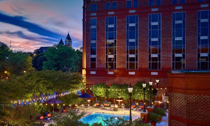 Auburn Hotel | Discover The Hotel at Auburn University with Oceanfront Views