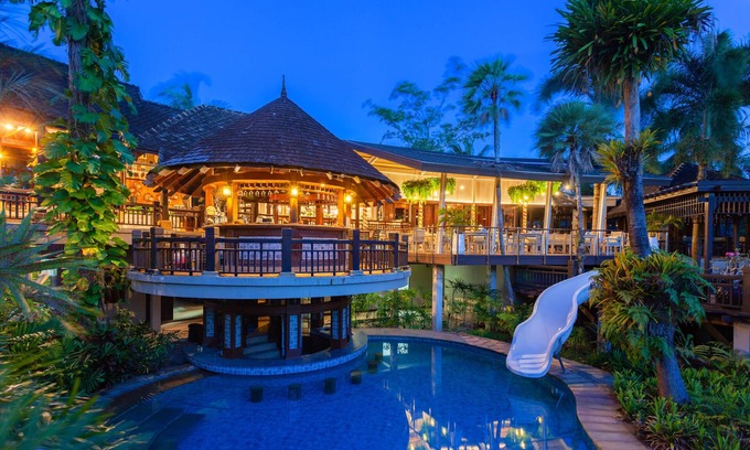 Ban Na Faek Hotel | Relax at The Hotspring Beach Resort & Spa: 5-Star Oasis