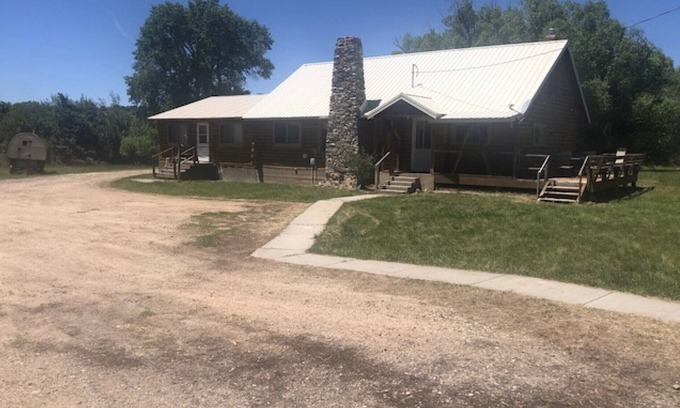 Ten Sleep House | Experience Tranquility at The House at Canyon Creek