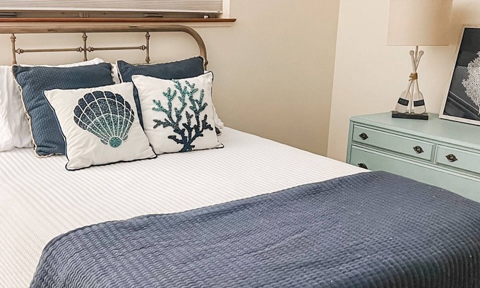 Whitehall House | Discover Comfort at The House at the Inn for Families