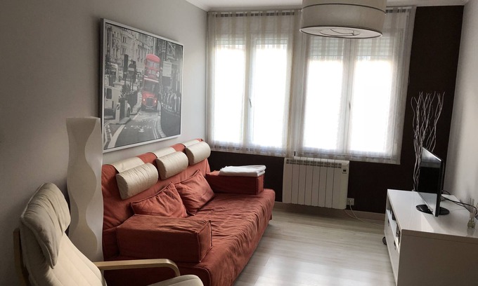 Aviles Apartment | Discover THE HOUSE OF ANINA: Family-Friendly Retreat