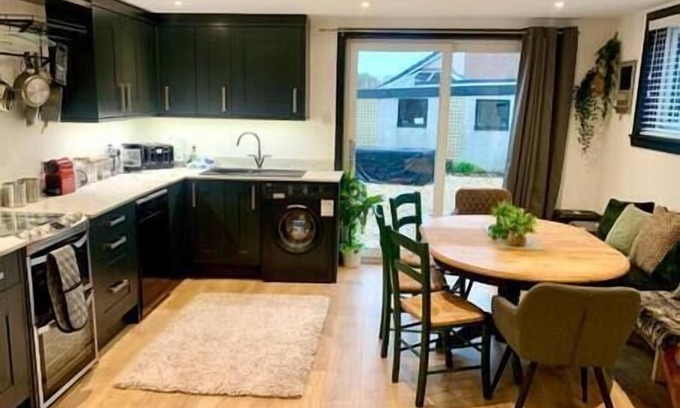 St. Andrews House | Golf Haven at The House of Golf St Andrews with Kitchen
