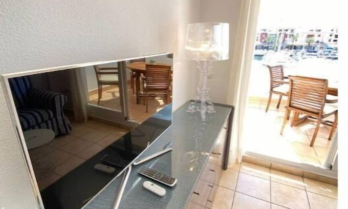 Cabo de Palos Apartment | Discover the House of Cabo Palos with Spa and Breakfast