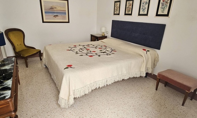 Casarano House | Cozy Houses: 2 Rooms with Private Bath & Kitchen Access