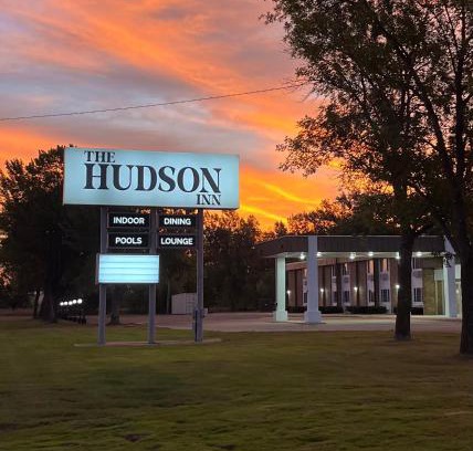 Morris Hotel | Discover The Hudson Inn: Pet-Friendly with Pool Access