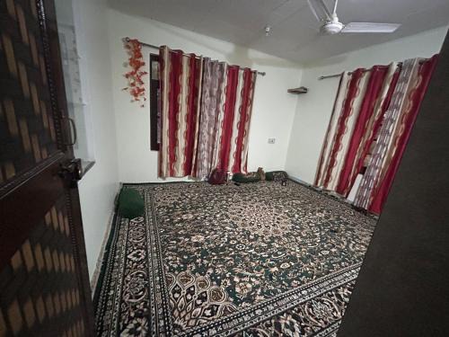 Srinagar House | Budget-Friendly Retreat: The Humble Abode - Guest Rated 9.5