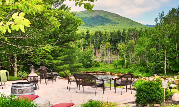 Wilmington Hotel | Experience The Hungry Trout: Family-Friendly Retreat Awaits