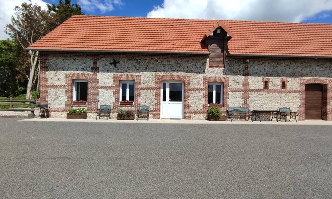 Thietreville House | The hydrangea barn