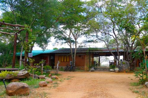 Karuwalagaswewa Cabin | Discover The Ibis - Wilpattu: Family-Friendly Escape