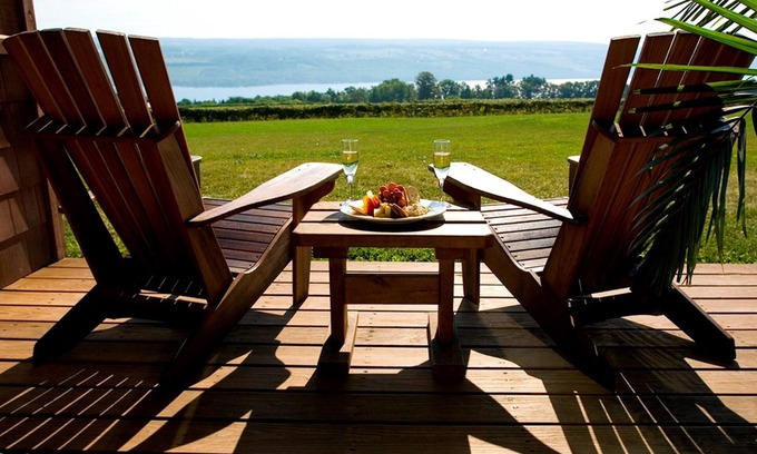 Dundee Hotel | Discover The Inn at Glenora Wine Cellars - Rated 9.4/10