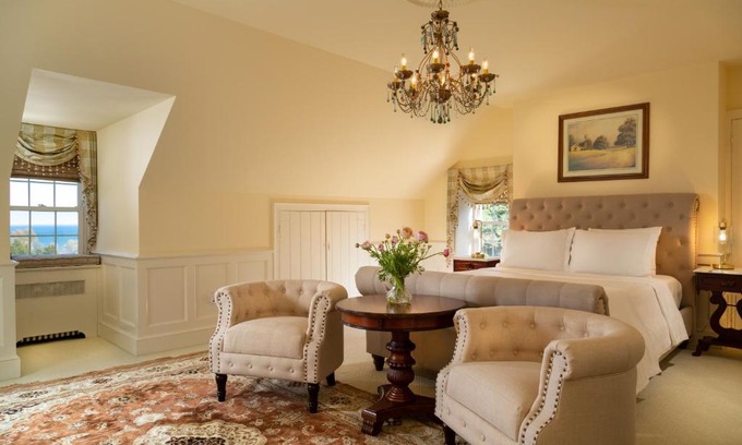 Tracys Landing Bed & Breakfast | Exceptional Stay at The Inn at Tacaro Estate - 10/10 Rating!