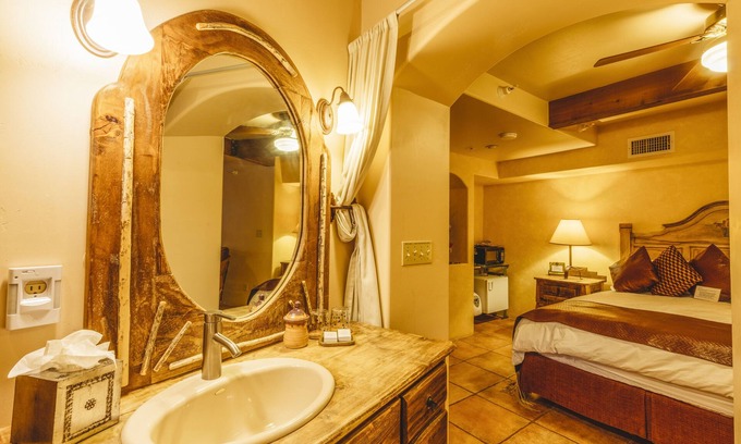 West Sedona Bed & Breakfast | Eco-Friendly Retreat at The Inn at Thunder Mountain - 9.8/10
