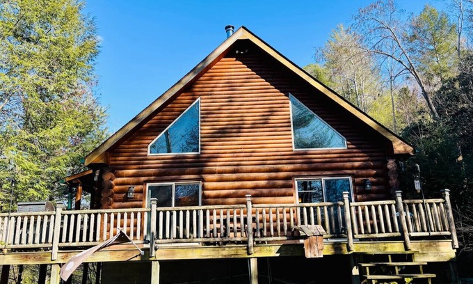 Saint Helens Cabin | The Inn Between at RRG