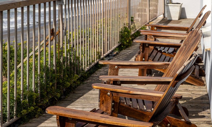 Downderry Hotel | Relaxing Inn on the Shore with Family-Friendly Amenities
