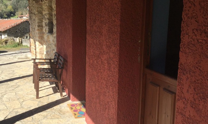 Prado Cottage | Discover Gaia: Oceanfront Escape with Inviting Spa Amenities