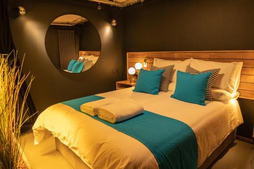 Southsea Apartment | Discover The Jazz Quarters: Oceanfront Gem in Southsea