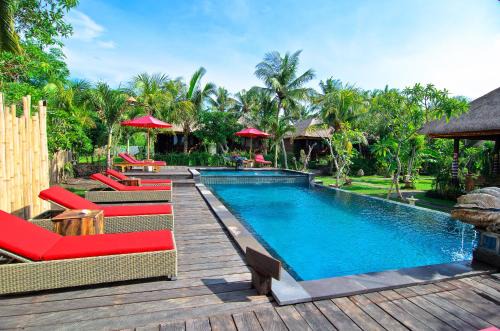 Mushroom Bay Resort | Experience The Jingga Villas: Oceanfront Bliss Awaits