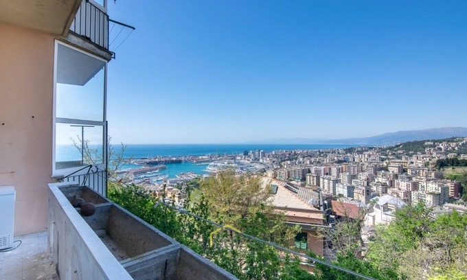 Castelletto Apartment | Relaxing Retreat at The JN House with Spa & Breakfast