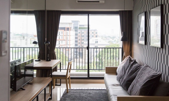 Lak Si Hotel | Discover The Journey Hotel: Family-Friendly & Accessible Stay