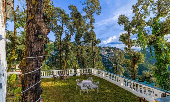 The Mall Road Cottage | Welcoming Retreat at The Junglee Bakri for Families