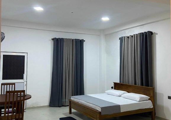 Walapane Hotel | Cozy K House: Pet-Friendly with Hot Tub & Breakfast Options