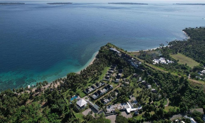 Pemenang Villa | Escape to The Kayana Beach Lombok: 5-Star Oceanfront Retreat