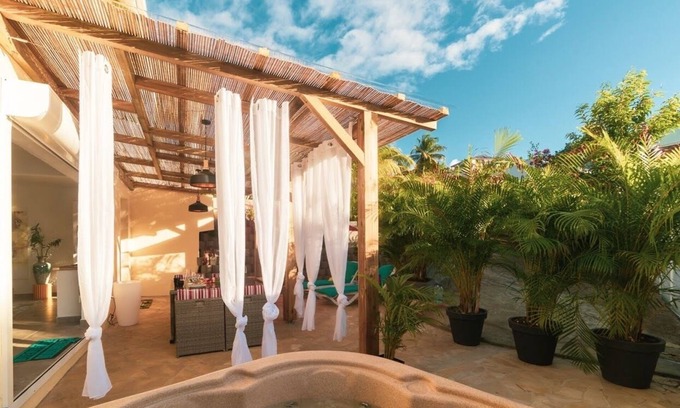 Dampierre Villa | Unforgettable Stays at Kaza Nono Gosier with Spa & Hot Tub
