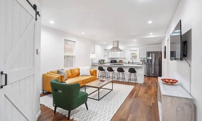 Logan House | Discover The Kerlin House - Ideal for Families in Logan