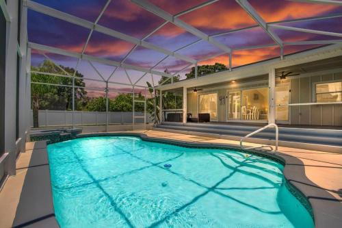 Poinciana House | Guest Rated 10/10: The Key House with Pool and Yard