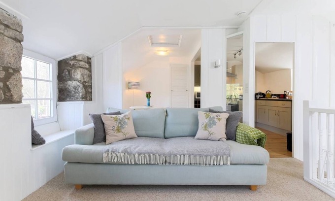 Nancledra House | Family-Friendly Retreat at The Kiddly Wink Nancledra