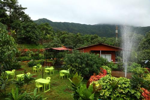 Ambavna Hotel | Discover The Kille Torna Resort: Pet-Friendly Escape Awaits