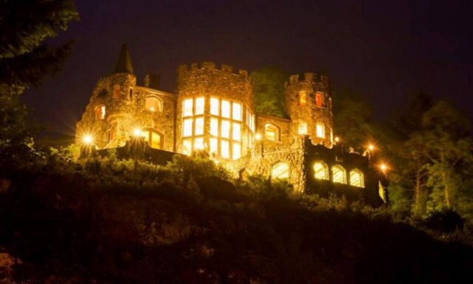 Bolton Landing Other | Experience The King's Suite at Highlands Castle Today
