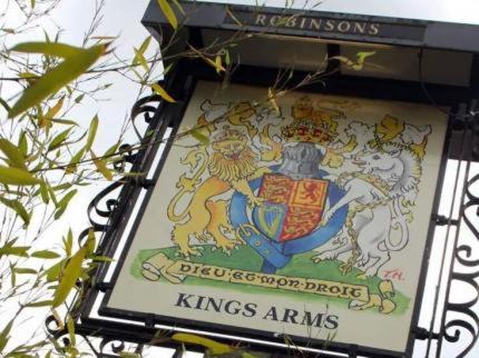 Wilmslow Bed & Breakfast | Family-Friendly Getaway at The Kings Arms - 7.7/10 Rating