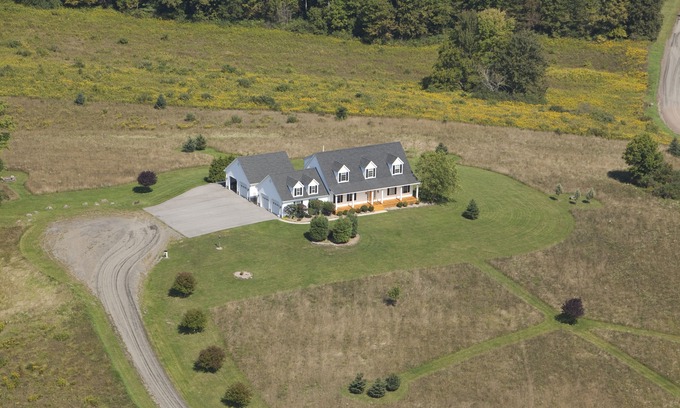 Wellsboro House | Family-Friendly Stay at The Knoll Top Near Hills Creek Park
