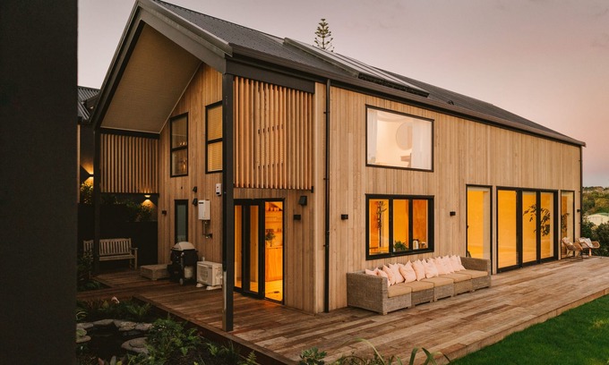 Muriwai Apartment | Experience The KULA Shala - Oceanfront Retreat at Muriwai