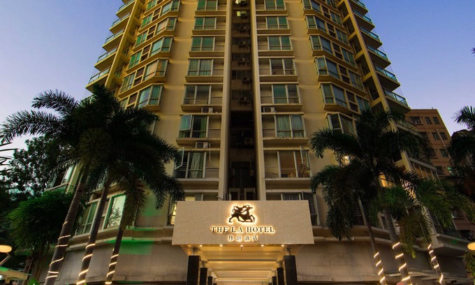 Futian Hotel | Discover The L.A. Hotel: Family-Friendly & Accessible Stay